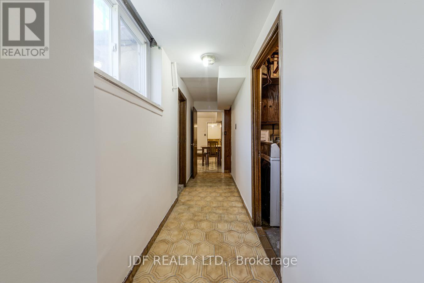 48 DEBBY COURT - Image 30