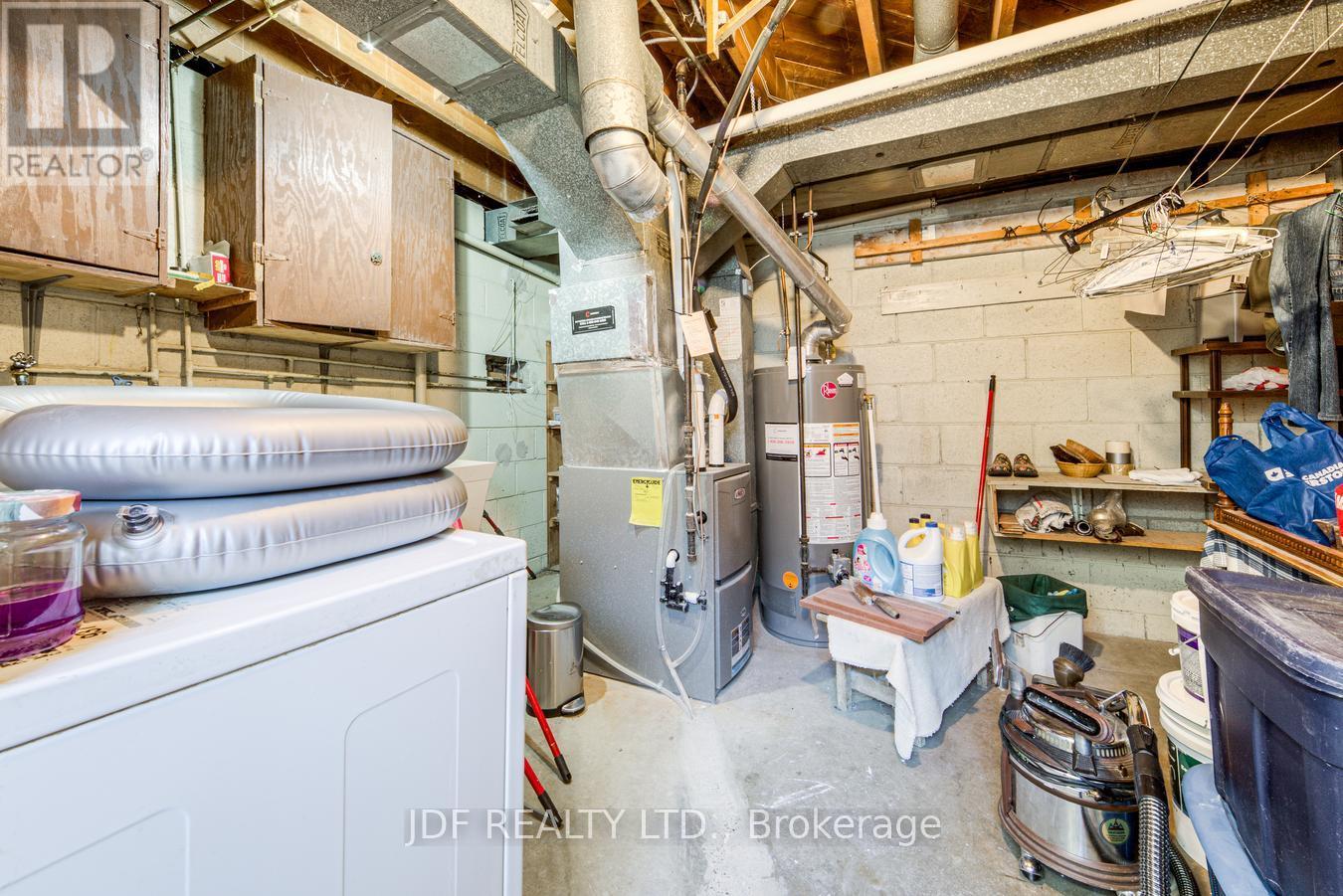48 DEBBY COURT - Image 32