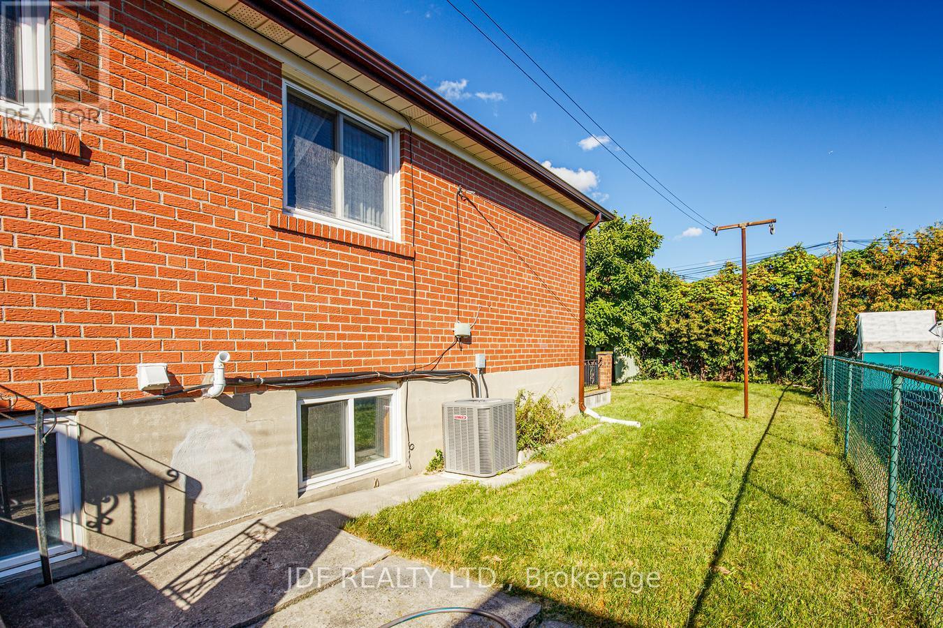 48 DEBBY COURT - Image 36