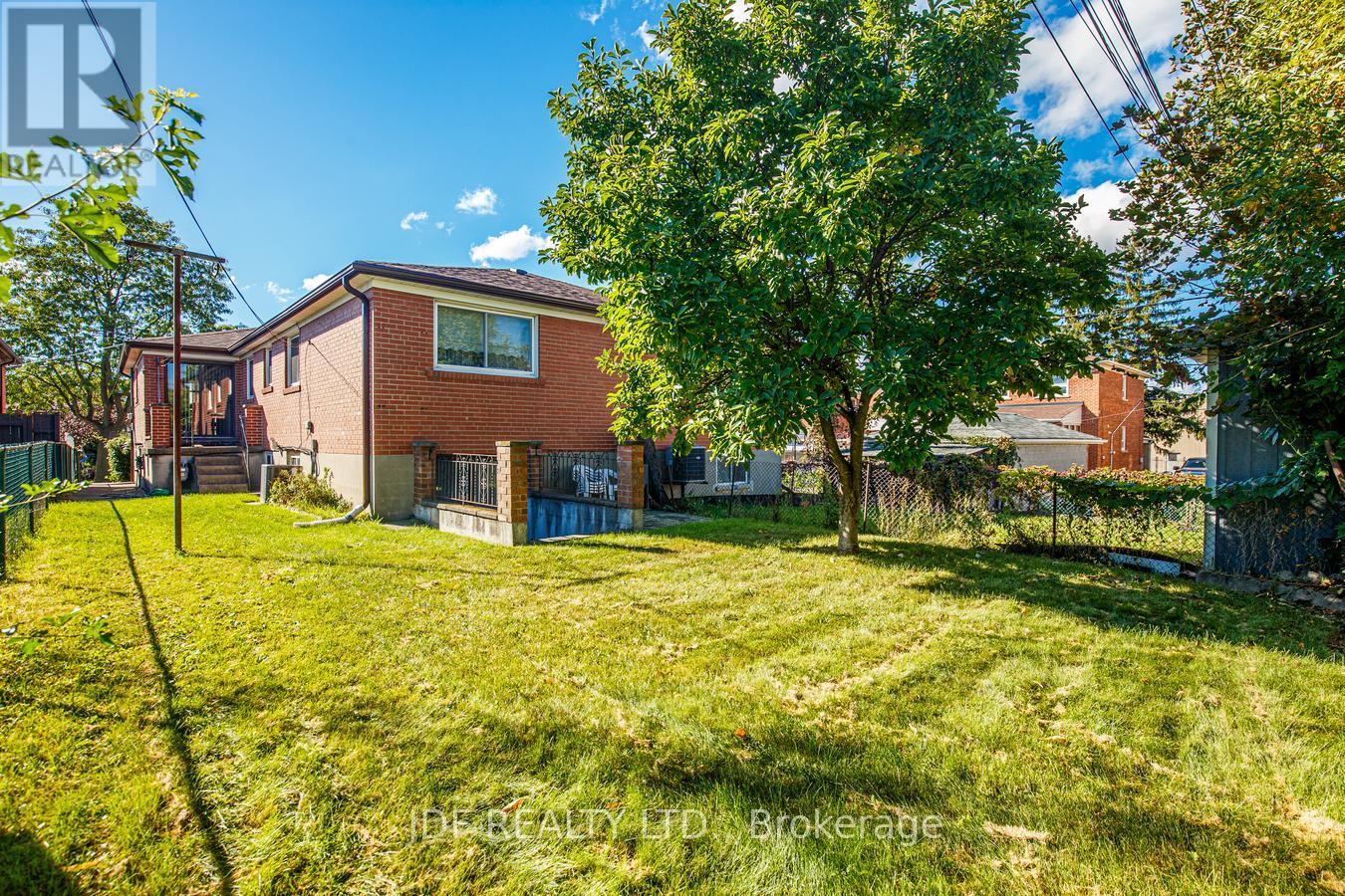 48 DEBBY COURT - Image 38