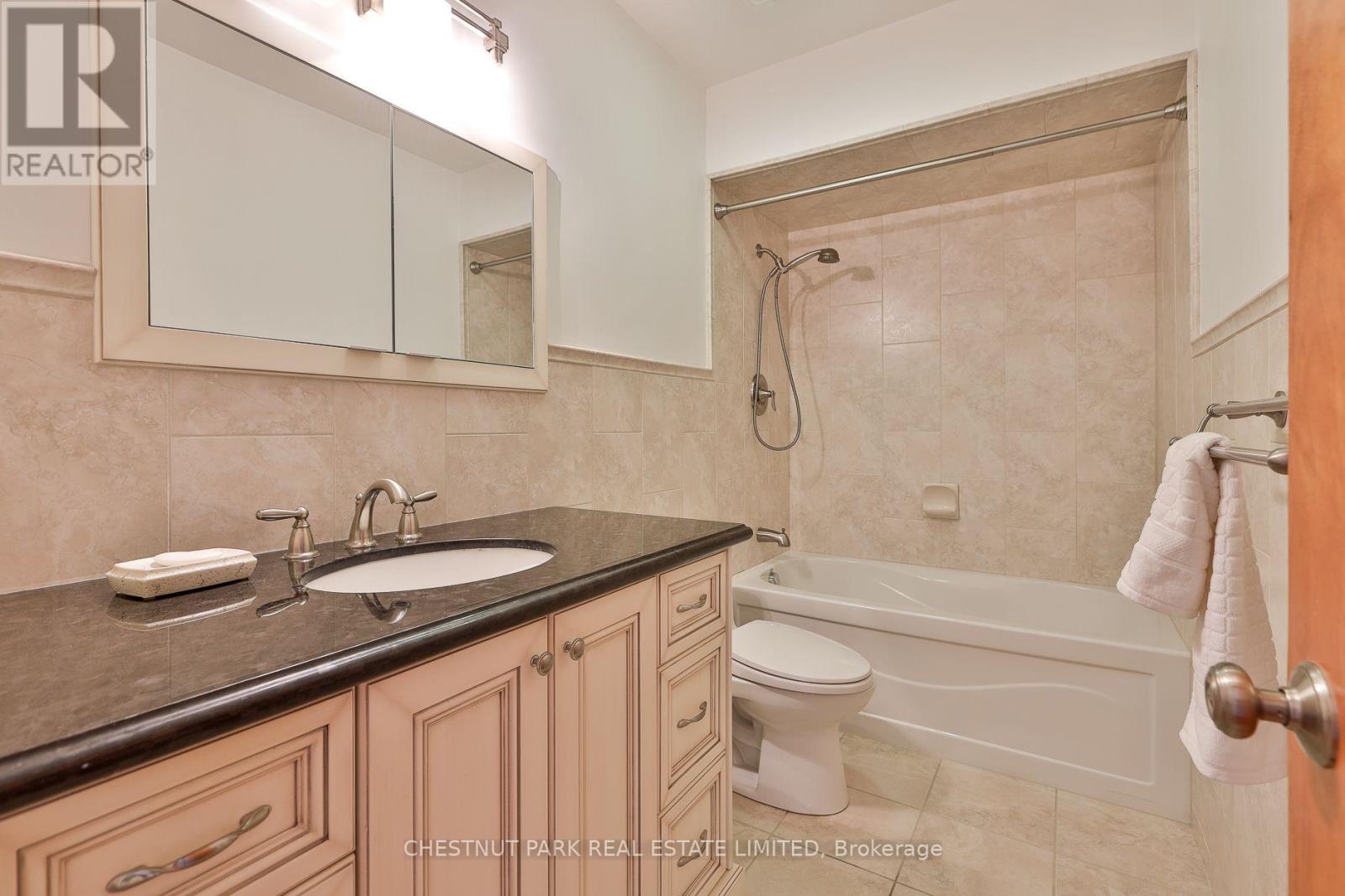 28 CHARRINGTON CRESCENT - 13