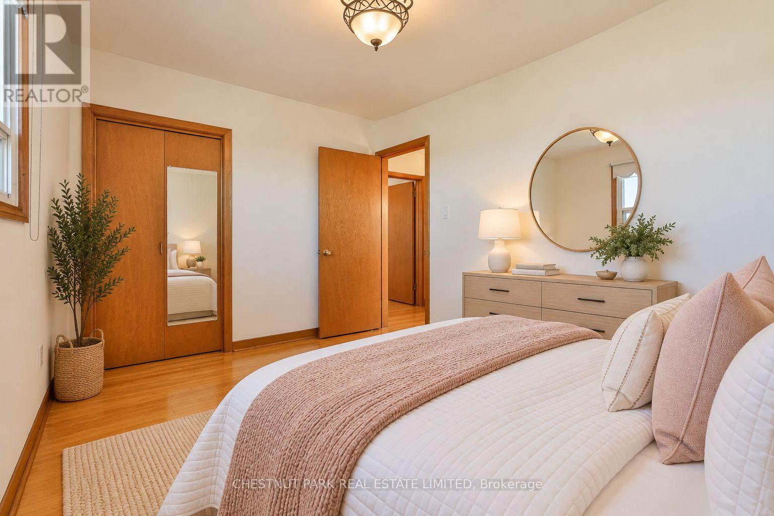 28 CHARRINGTON CRESCENT - 18