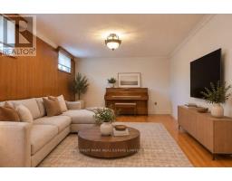 28 Charrington Crescent, Toronto, ON M3L2C4 Photo 23