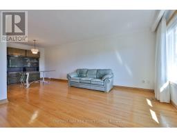 28 Charrington Crescent, Toronto, ON M3L2C4 Photo 26