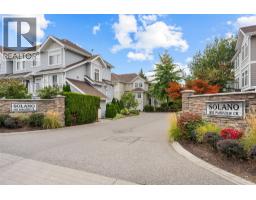26 1853 Parkview Crescent, Kelowna