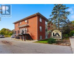 302 - 111 SMITS COVE