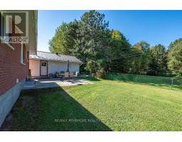 41 Centre Street W, Petawawa, ON K8A7E8 Photo 39