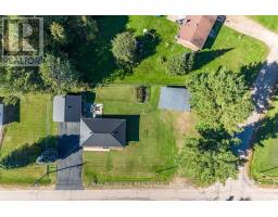 41 Centre Street W, Petawawa, ON K8A7E8 Photo 44