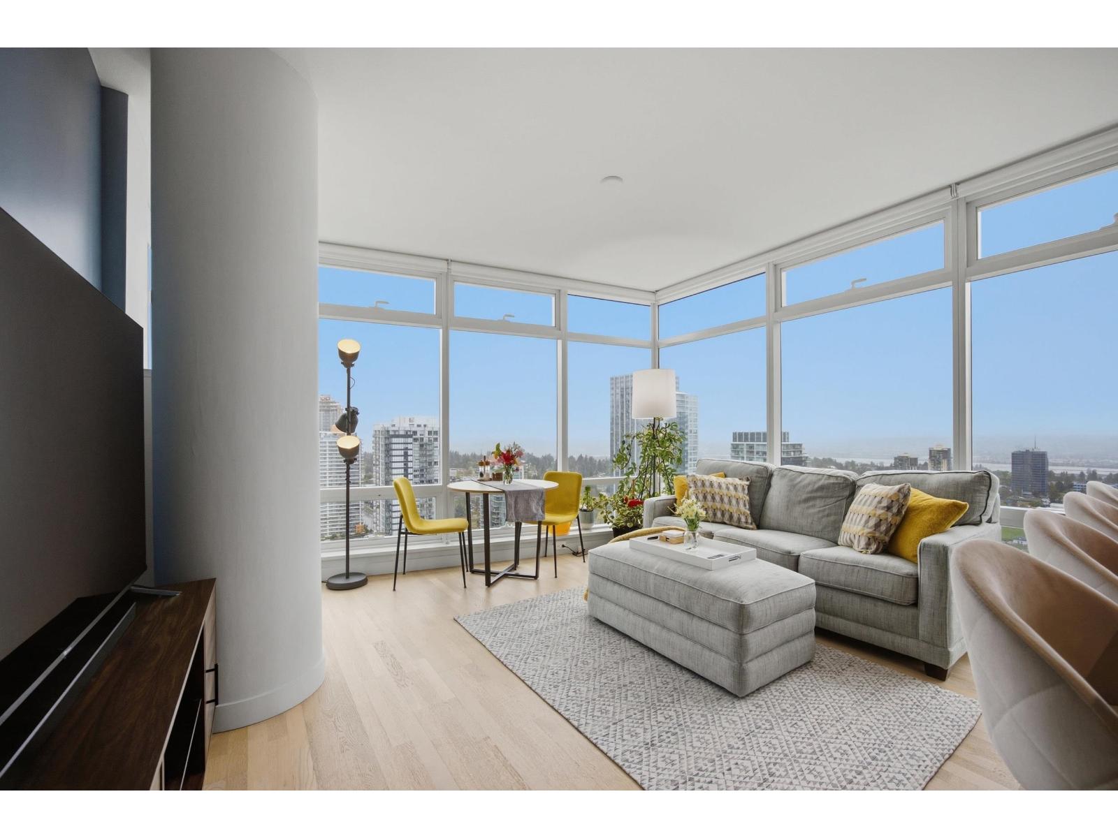 2810 13495 CENTRAL AVENUE