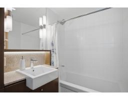 2810 13495 Central Avenue, Surrey, BC V3T0K2 Photo 21