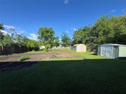 267 2nd Street Nw, Altona, MB R0G0B1 Photo 18