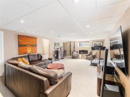 139 William Gibson Bay, Winnipeg, MB R2C5L8 Photo 31
