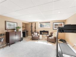 139 William Gibson Bay, Winnipeg, MB R2C5L8 Photo 35