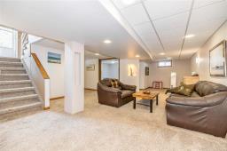 423 Ainslie Street, Winnipeg, MB R3J3A1 Photo 11