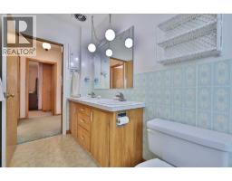5615 51 Avenue, Camrose, AB T4V0W3 Photo 16