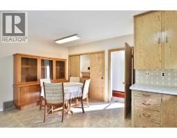 5615 51 Avenue, Camrose, AB T4V0W3 Photo 11