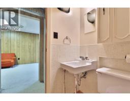 5615 51 Avenue, Camrose, AB T4V0W3 Photo 32