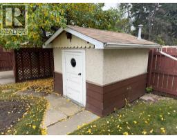 5615 51 Avenue, Camrose, AB T4V0W3 Photo 38