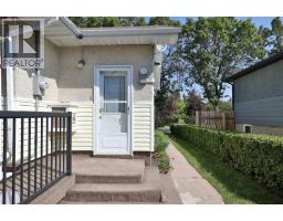 5615 51 Avenue, Camrose, AB T4V0W3 Photo 35
