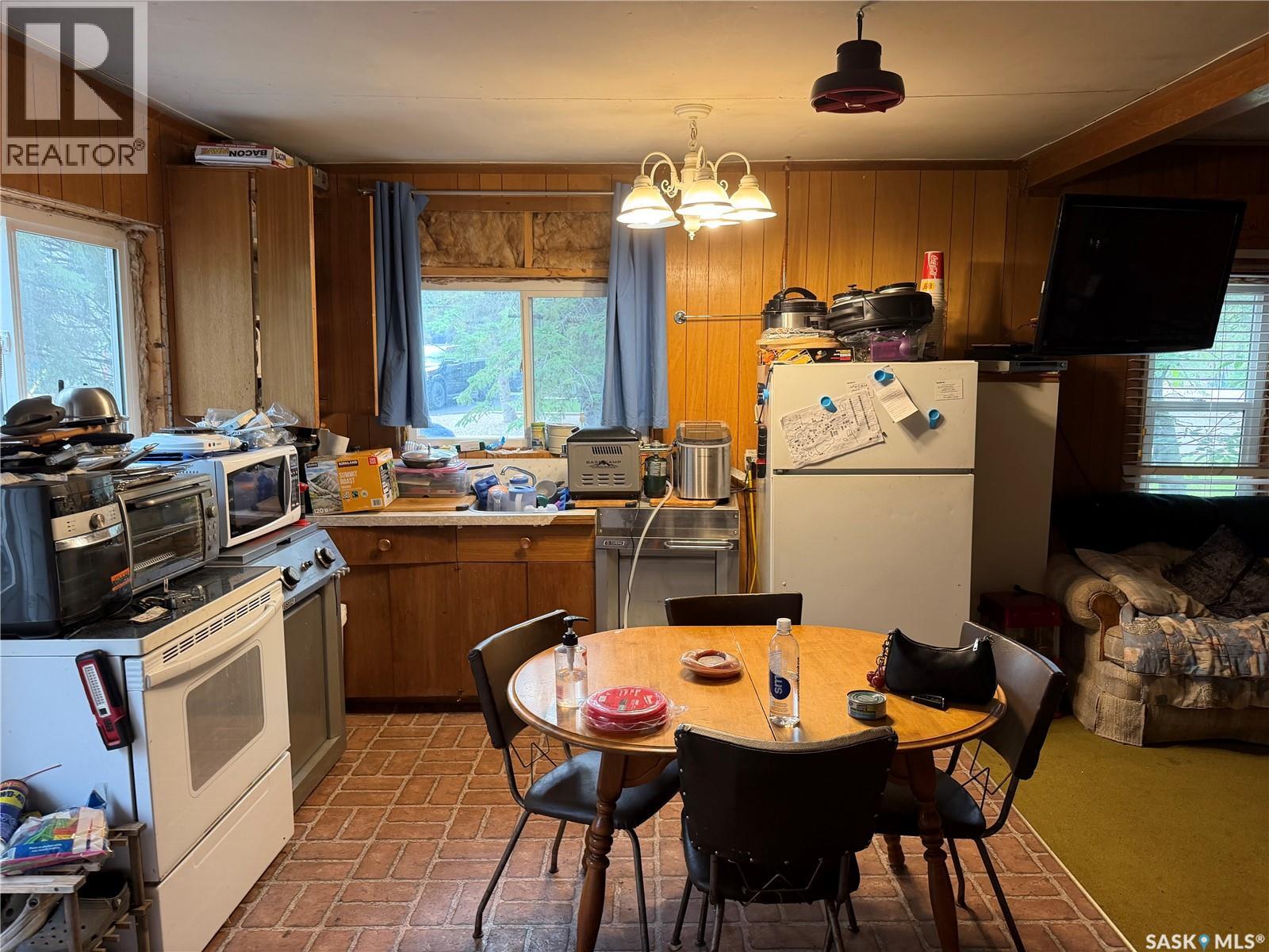 22 Birch CRESCENT - 9