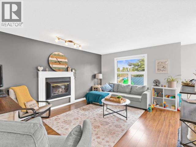 40 OAK STREET, Whitehorse, Yukon, Y1A4B1, Whitehorse, Yukon — photo 2 of 5