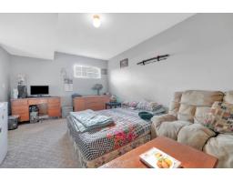 48 12585 72 Avenue, Surrey, BC V3W1R9 Photo 11