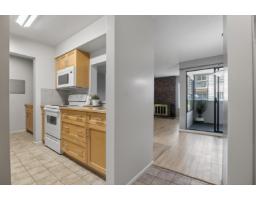 203 1410 Blackwood Street, White Rock, BC V4B3V4 Photo 8