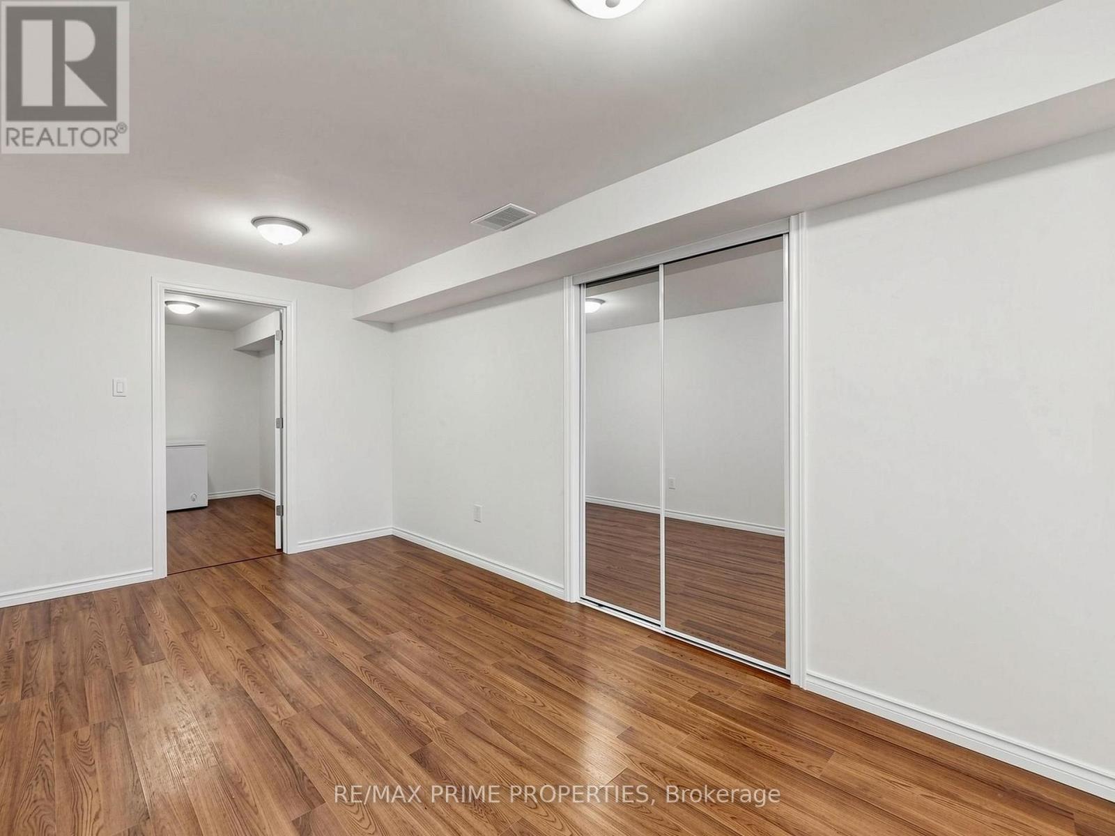 29 REDMOND DRIVE - Image 32