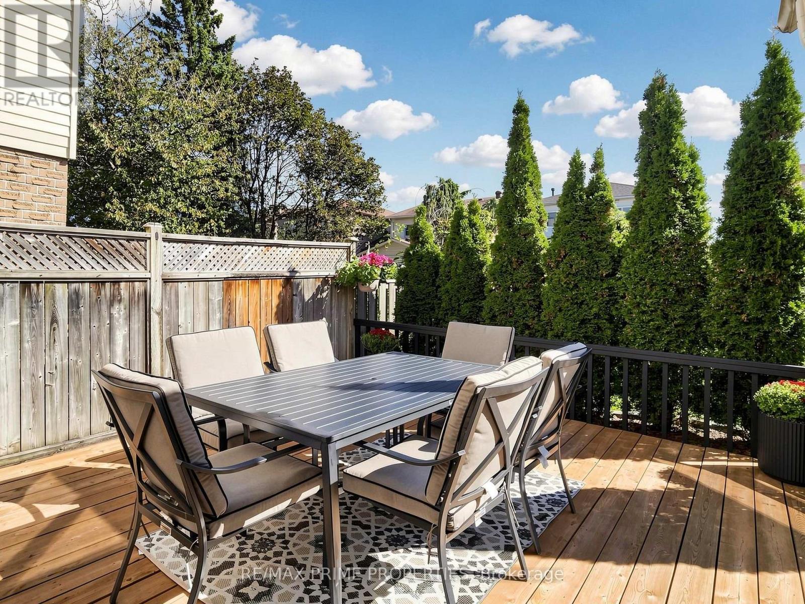 29 REDMOND DRIVE - 37