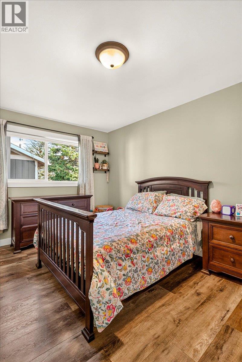36 Mt Trinity Avenue - Image 38