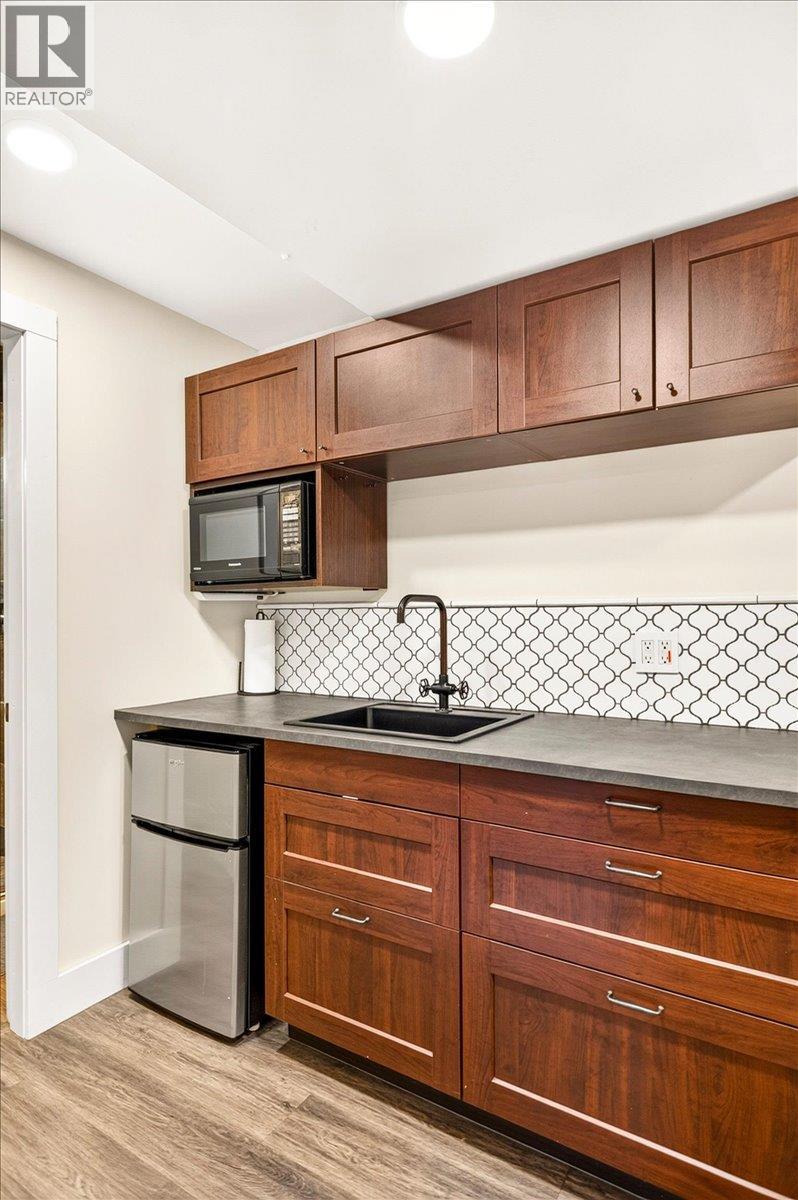 36 Mt Trinity Avenue - Image 46