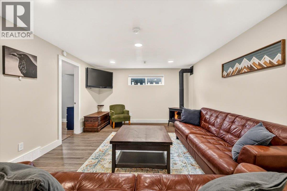 36 Mt Trinity Avenue - Image 50