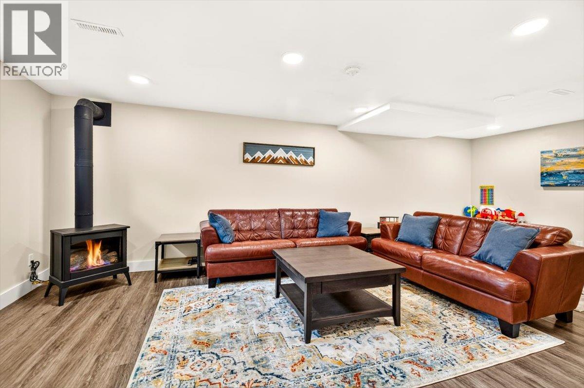 36 Mt Trinity Avenue - 53