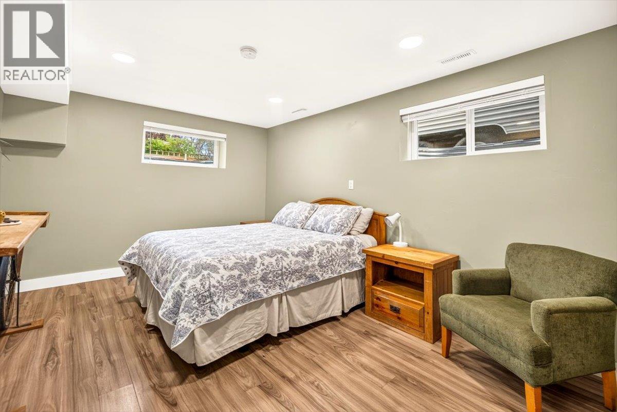 36 Mt Trinity Avenue - Image 61