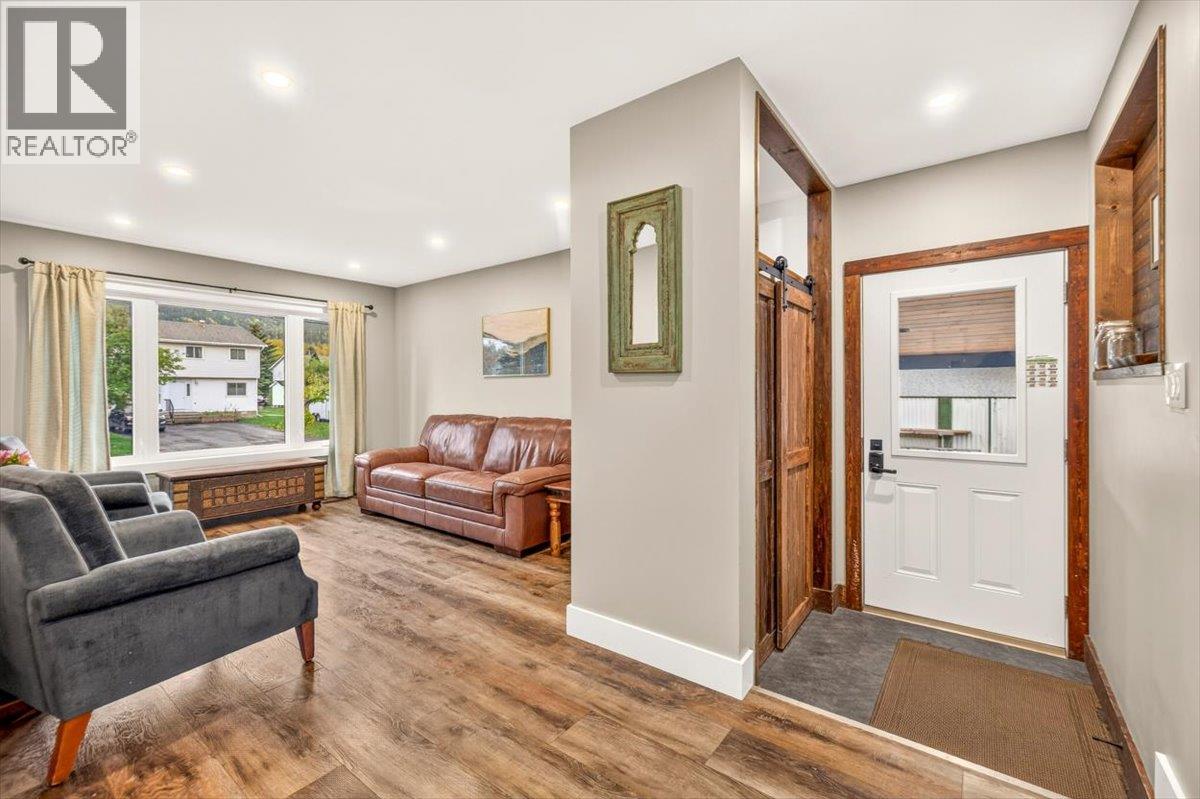 36 Mt Trinity Avenue - Image 7
