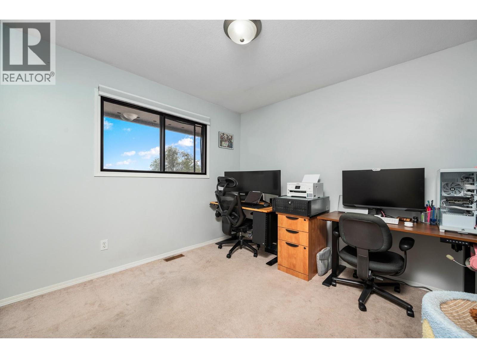 2105 20 Avenue, Vernon