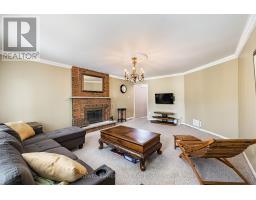 292 Ukraine Road, Mississauga, ON L5B3W6 Photo 16