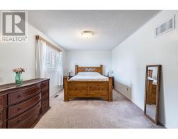 292 Ukraine Road, Mississauga, ON L5B3W6 Photo 19
