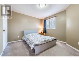 292 Ukraine Road, Mississauga, ON L5B3W6 Photo 24