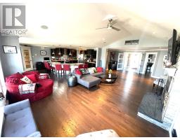 8 Ivanys Road thumbnail 31