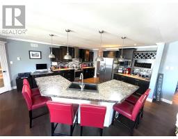 8 Ivanys Road thumbnail 18
