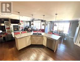 8 Ivanys Road thumbnail 23