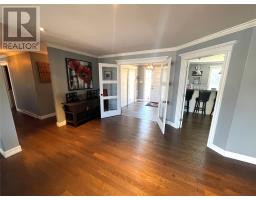 8 Ivanys Road thumbnail 30