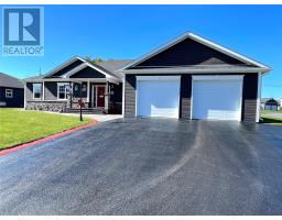 8 Ivanys Road thumbnail 5