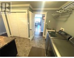 8 Ivanys Road thumbnail 43