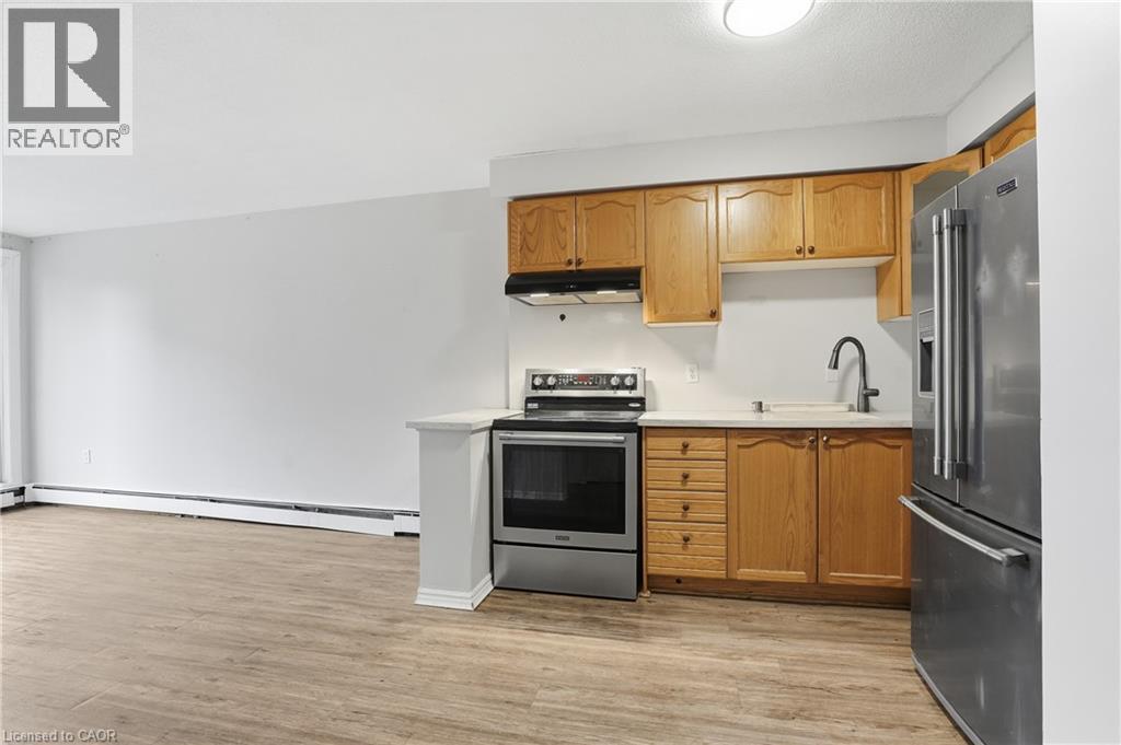 #303 30 SUMMIT Avenue - Image 9