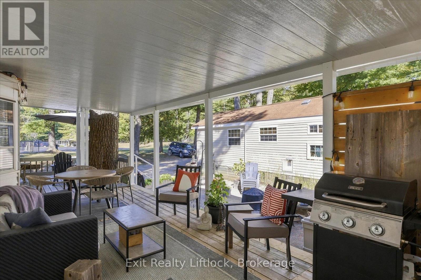 (166 WHISPERING PINES) - 2560 WESTVIEW ROAD - Image 22