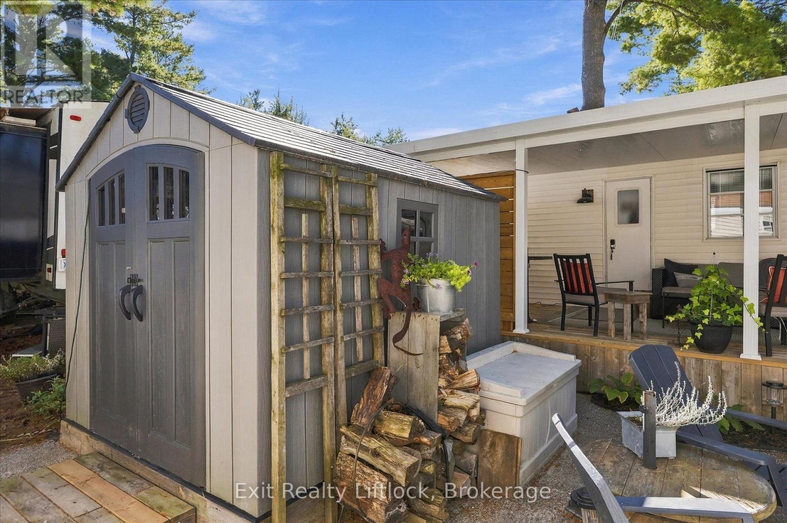 (166 WHISPERING PINES) - 2560 WESTVIEW ROAD - Image 23