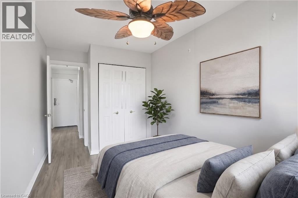 #303 30 SUMMIT Avenue - Image 15