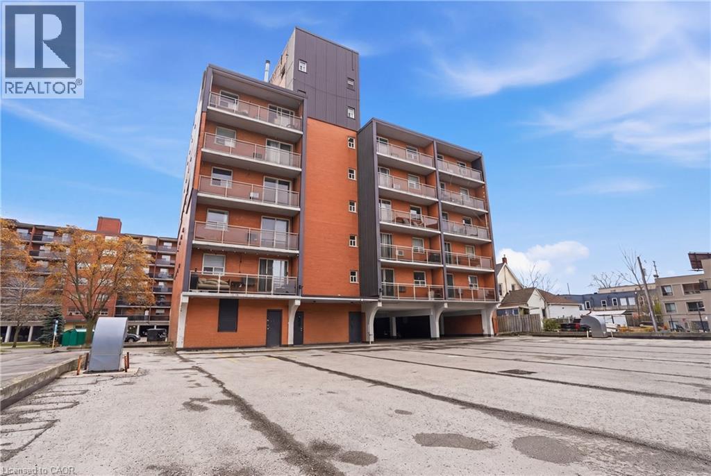 #303 30 SUMMIT Avenue - 22